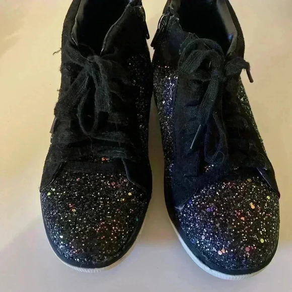 Girl Justice Sneakers Bundle Size 5 - Picture 8 of 11